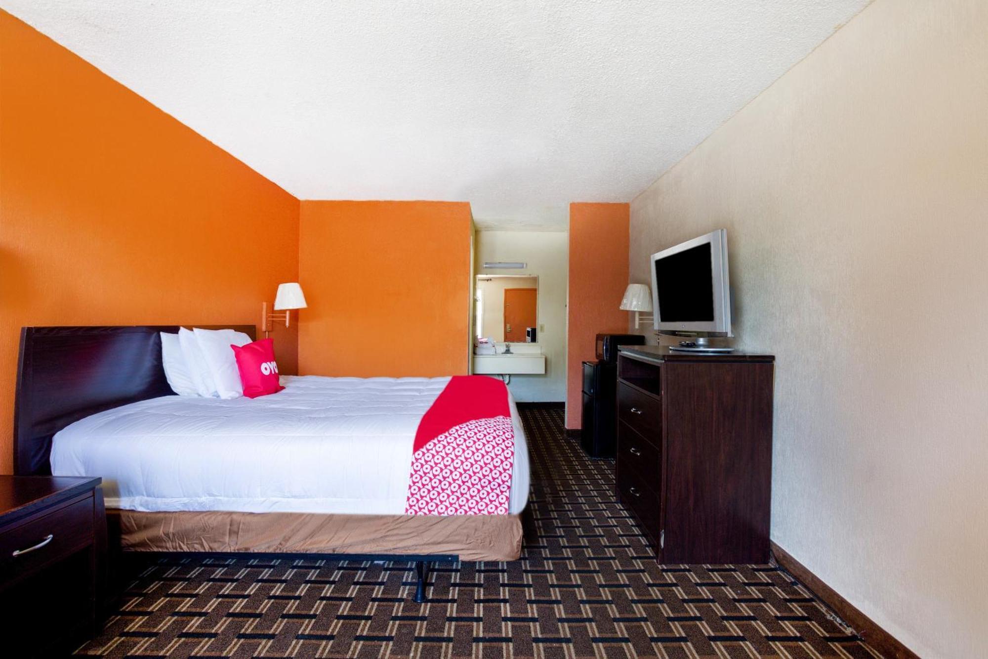 Oyo Hotel Pensacola I-10 & Hwy 29 Ferry Pass Ngoại thất bức ảnh